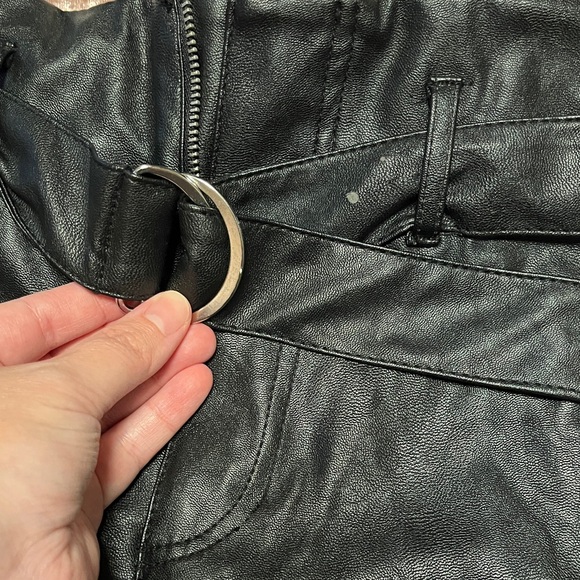 H&M Black High Waist Leather Shorts - Picture 4 of 5